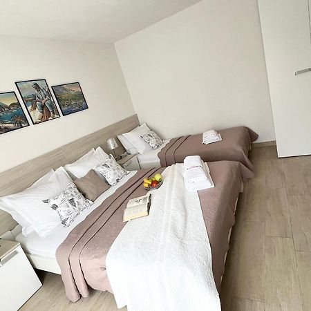 Apartments Irma Baška Voda エクステリア 写真