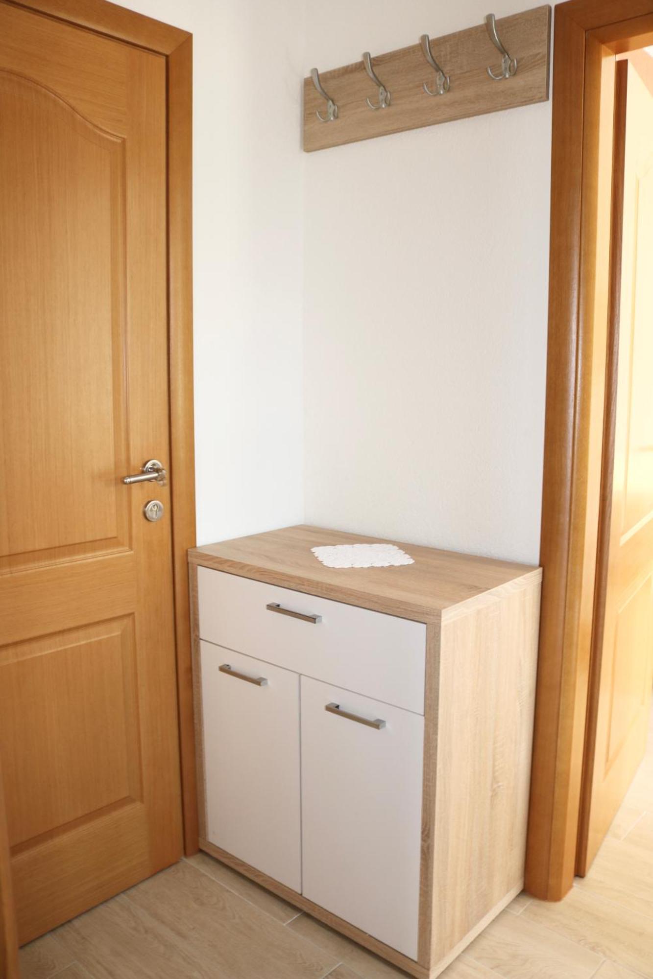 Apartments Irma Baška Voda エクステリア 写真