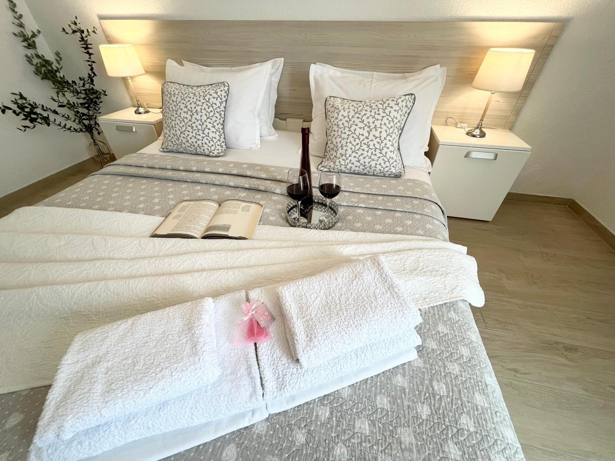 Apartments Irma Baška Voda エクステリア 写真