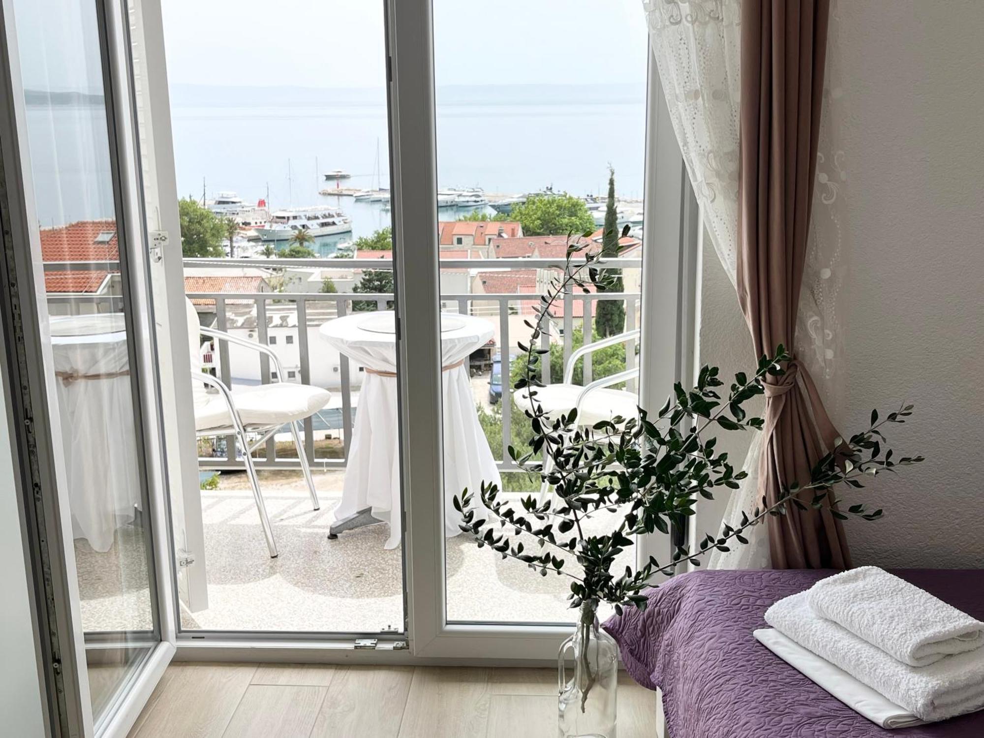 Apartments Irma Baška Voda エクステリア 写真