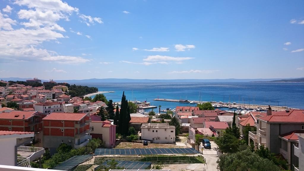 Apartments Irma Baška Voda エクステリア 写真