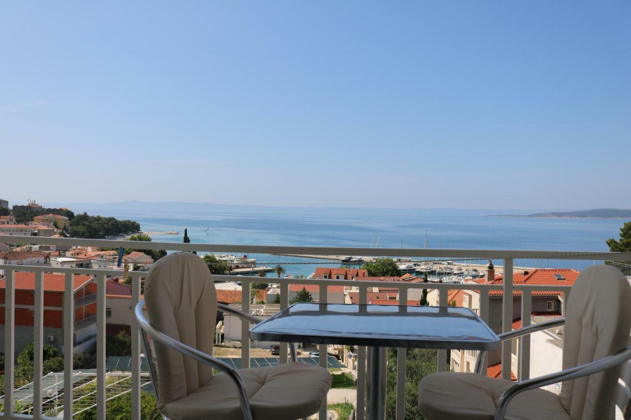 Apartments Irma Baška Voda エクステリア 写真
